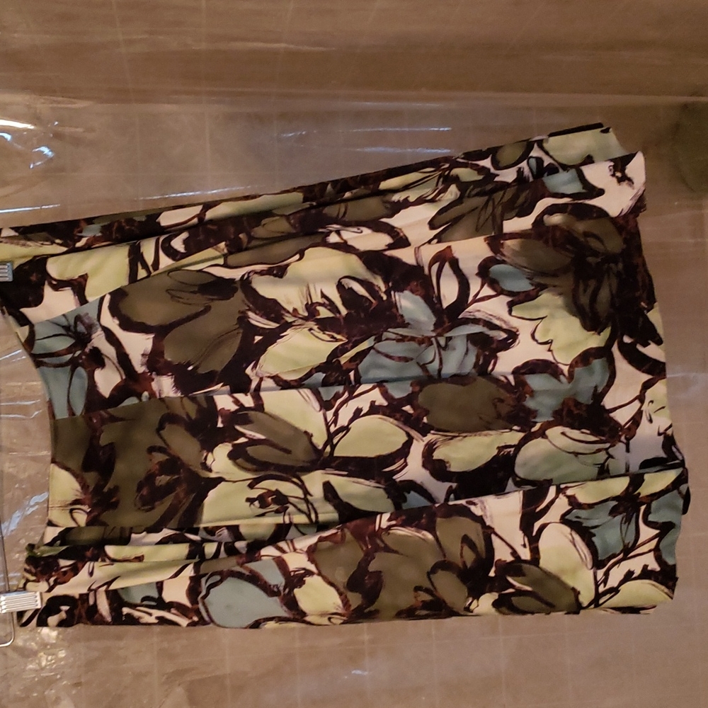Pleated green/ brown/ jade skirt size 14. 97% Cotton 3% Spandex. A Sunny Leigh.